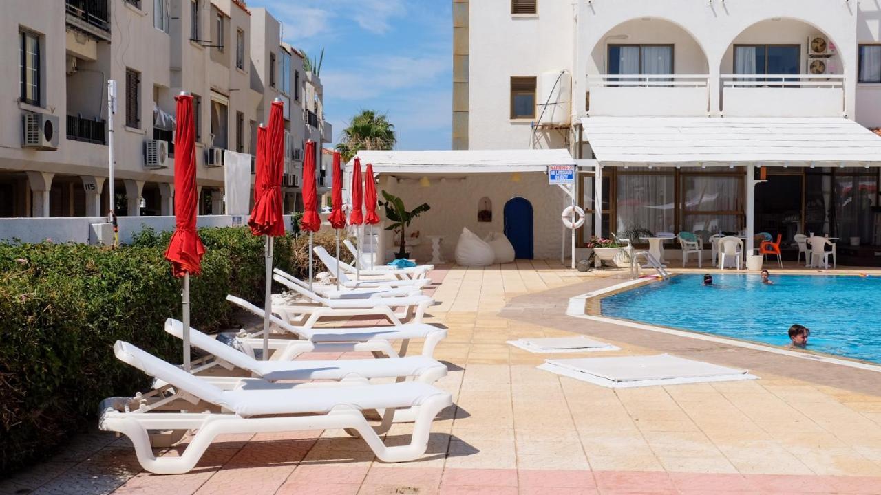 Amore Hotel Apts Paralimni Dış mekan fotoğraf